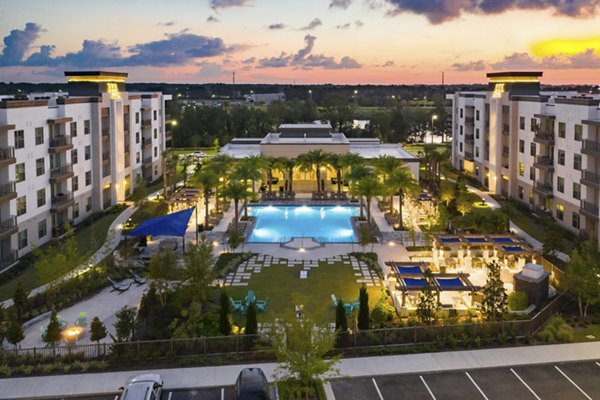 Modern view at SUR Southside Quarter Apartments: Stylish design in luxury Jacksonville community