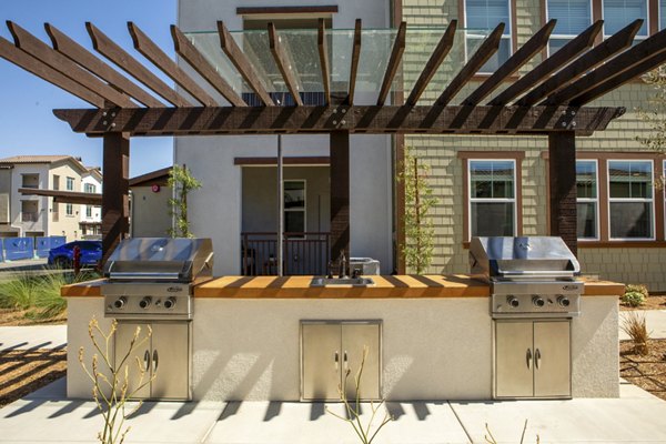 grill area at Jefferson Avena Apartments