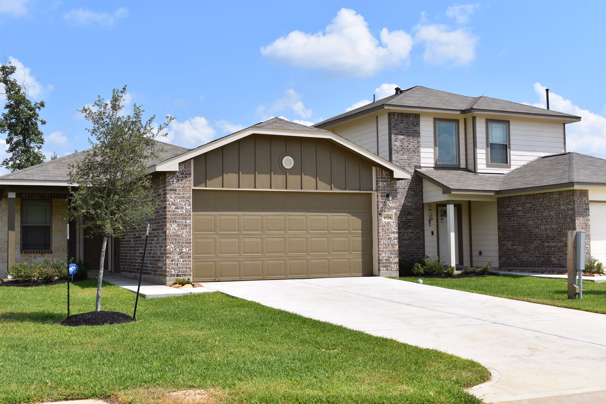 building at Village at Caney Mills Apartments