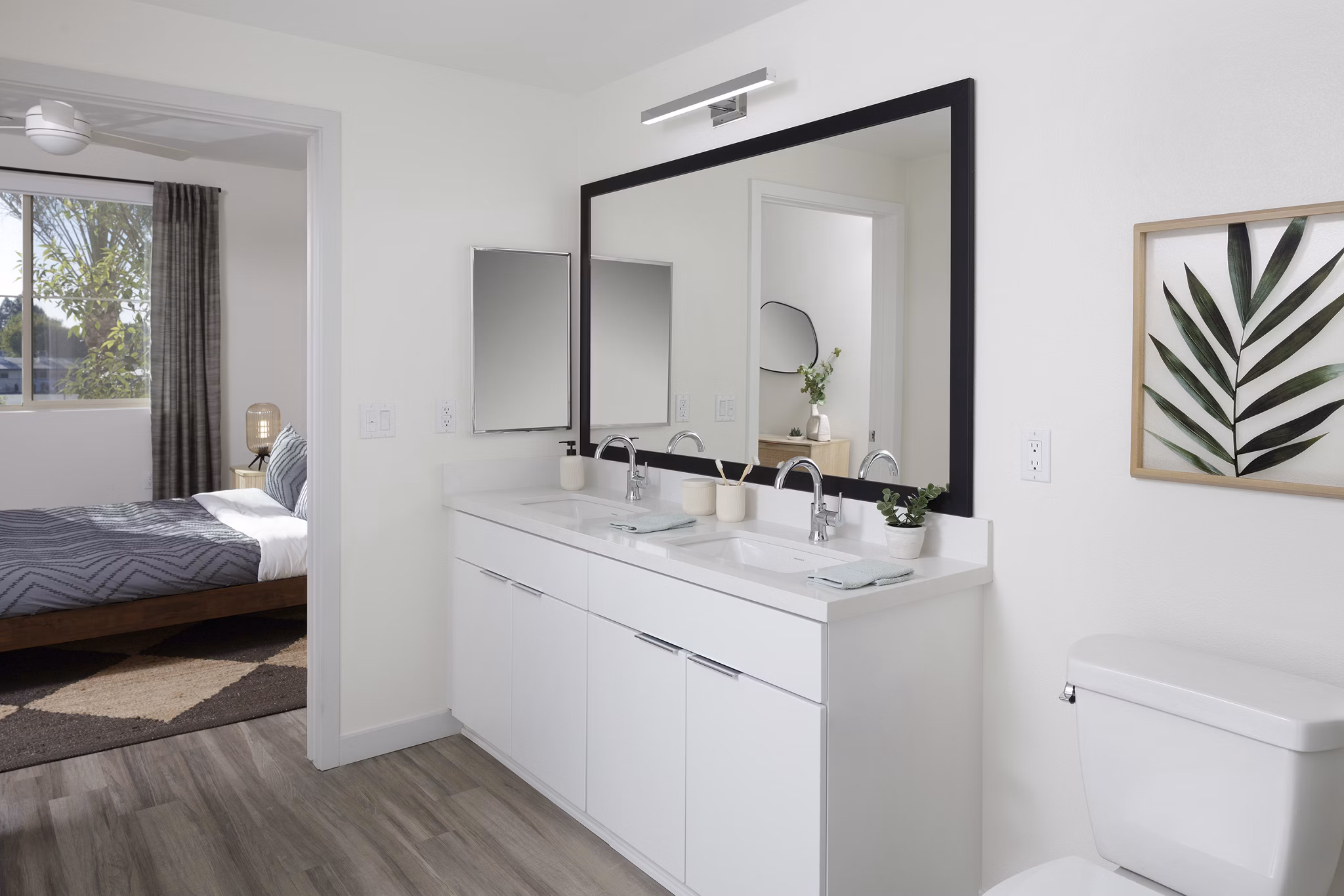 bathroom at Zia Apartments