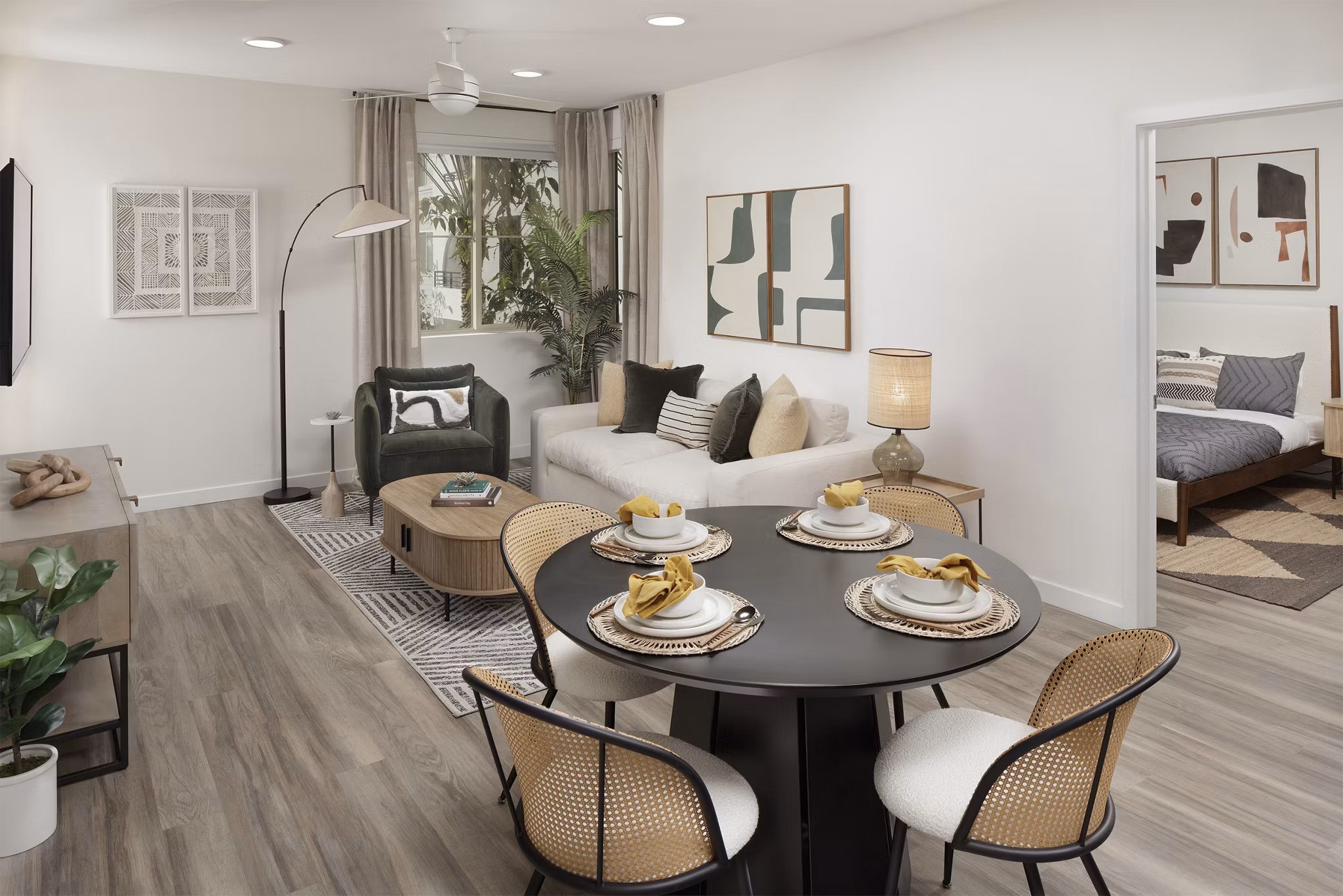 dining room at Zia Apartments
