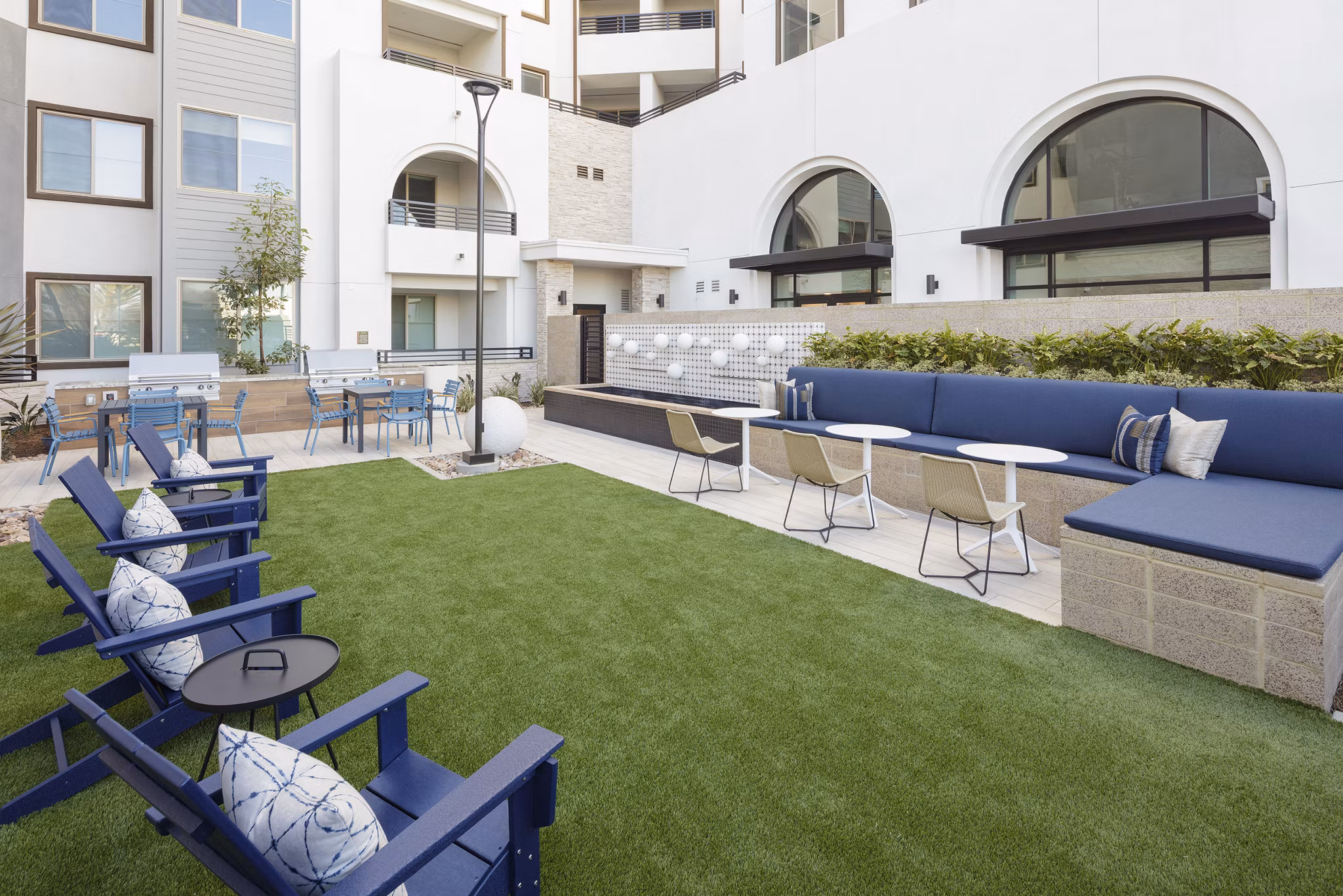 patio at Zia Apartments