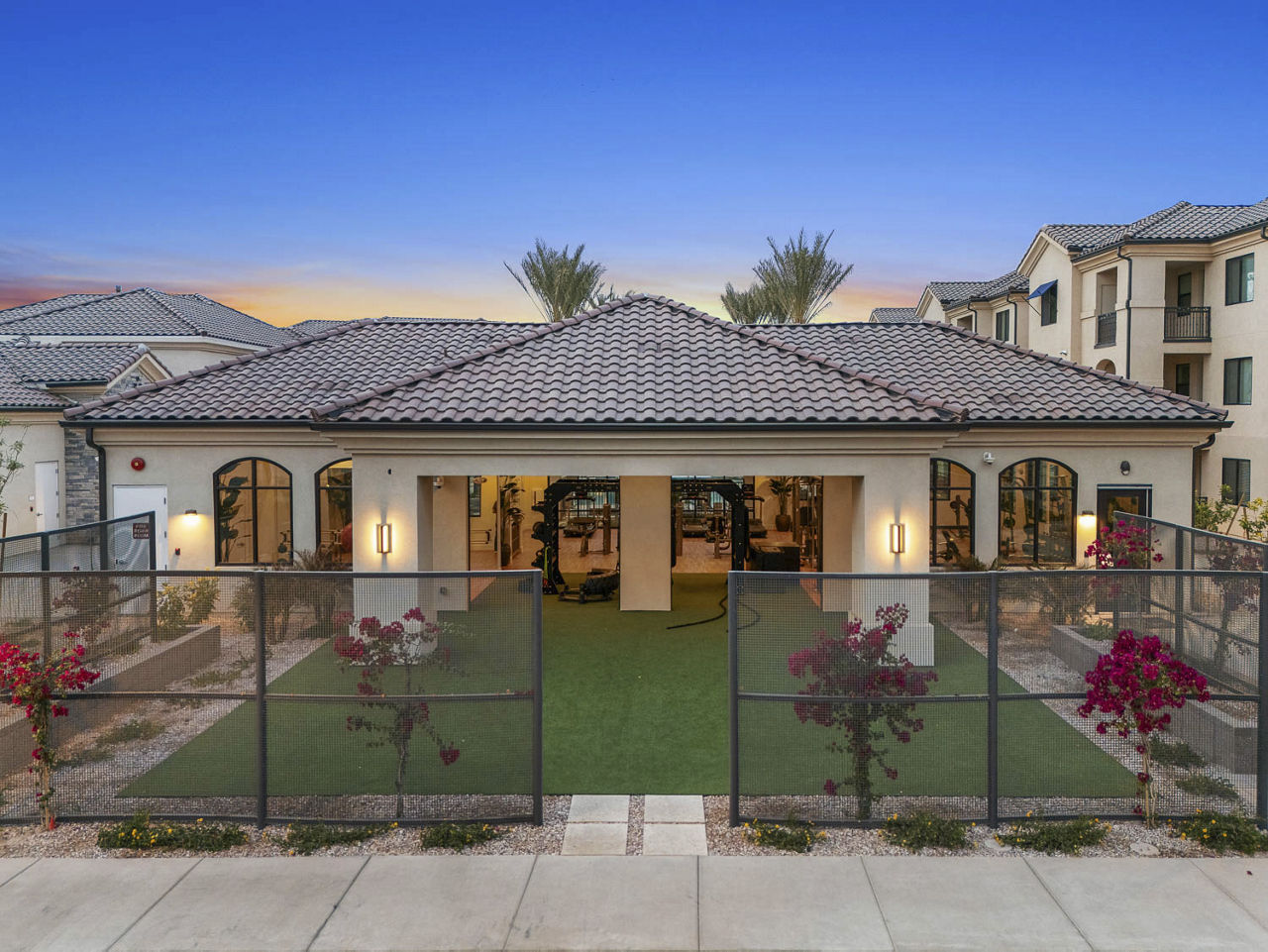 Solara Vista Phoenix Az 3 of 12
