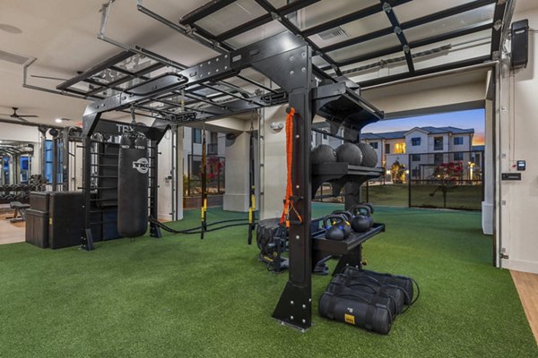 fitness center at Solara Vista Apartments 