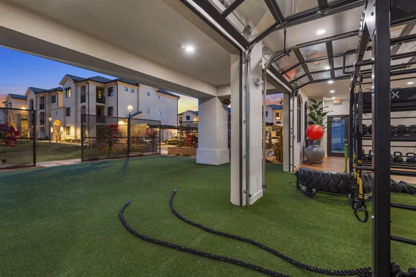 fitness center at Solara Vista Apartments 