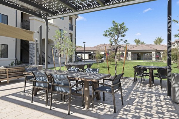 patio at Solara Vista Apartments