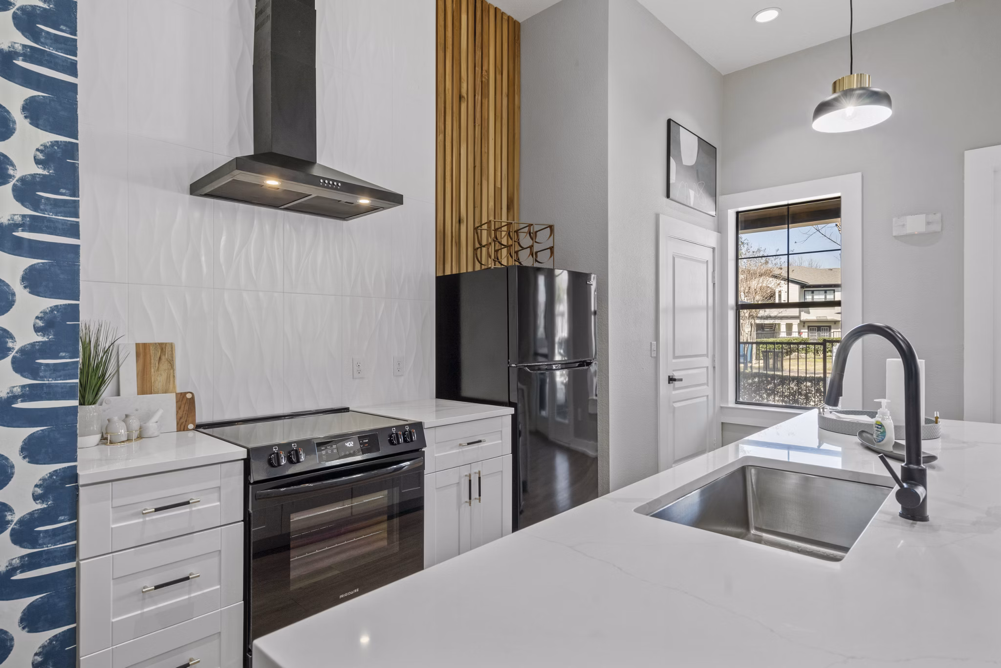 kitchen at Bardin Greene Apartments 
