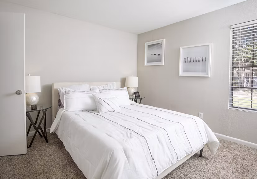 bedroom at Circle at Point Park Apartments