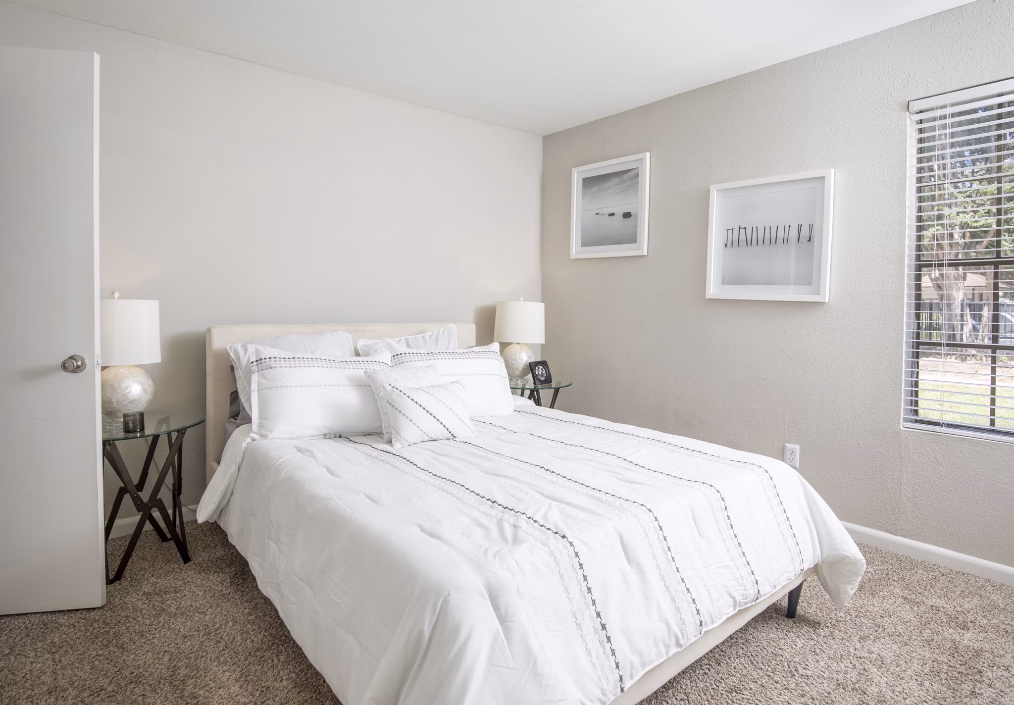 bedroom at Circle at Point Park Apartments