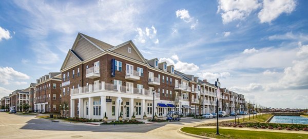 building/exterior at Avana Palm Beach Gardens Apartments