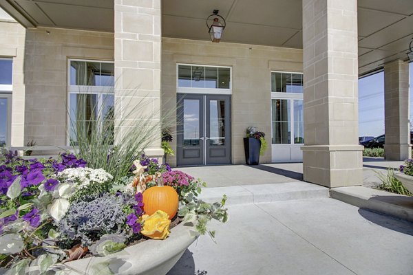 building at The Maxwell Apartments