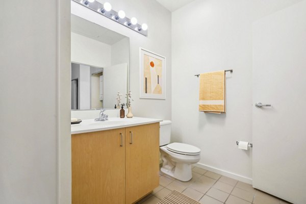 bathroom at Lofts 640 Apartments