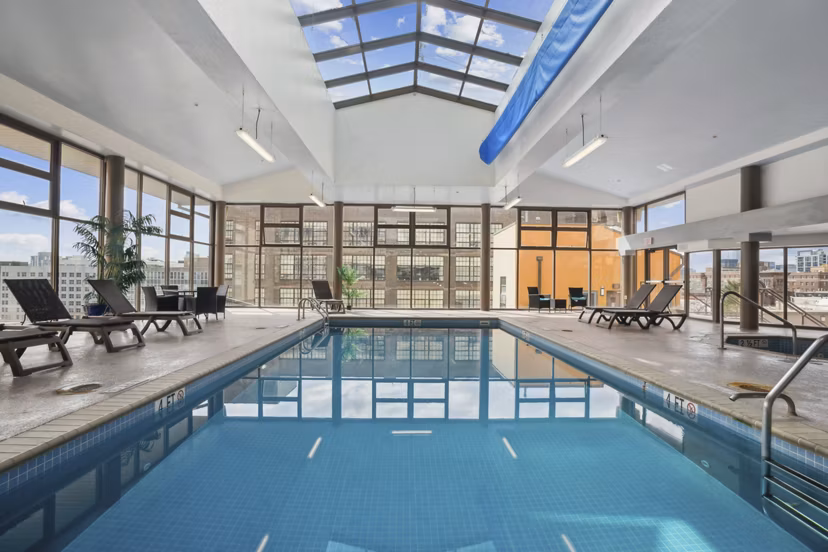 pool at Lofts 640 Apartments