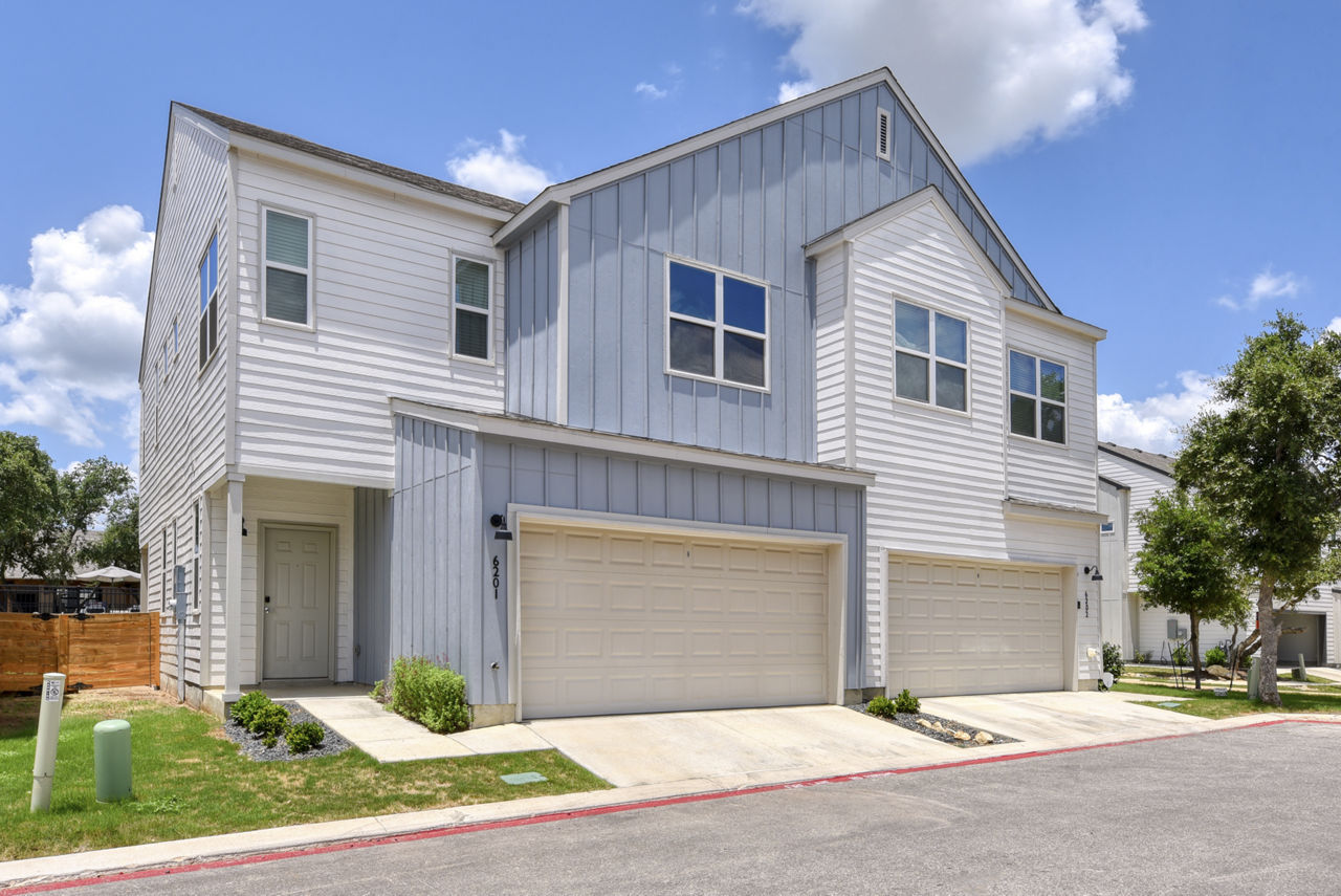 Farm Haus Luxury Rental Homes San Antonio Tx 4 of 12