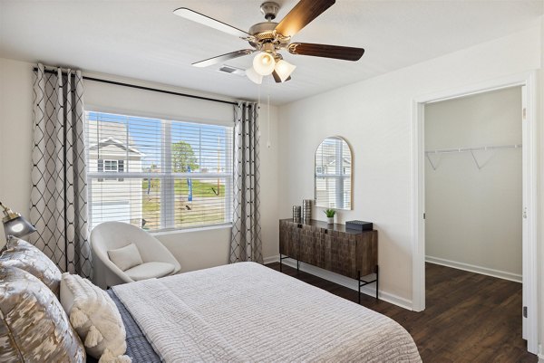 bedroom at Bell's Lake Apartments