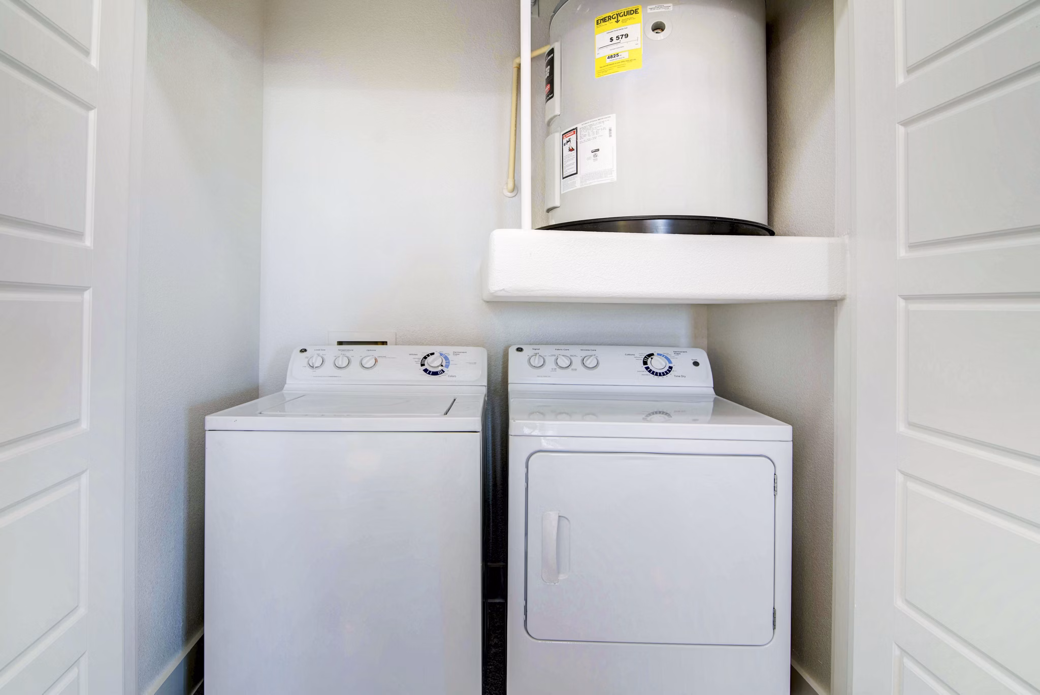 laundry room at The View at TPC Apartments