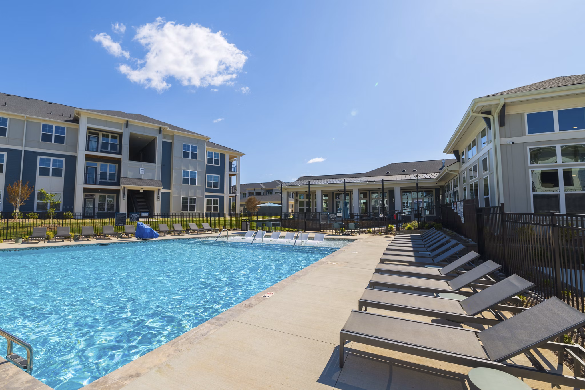 pool at Evermore Apartments
