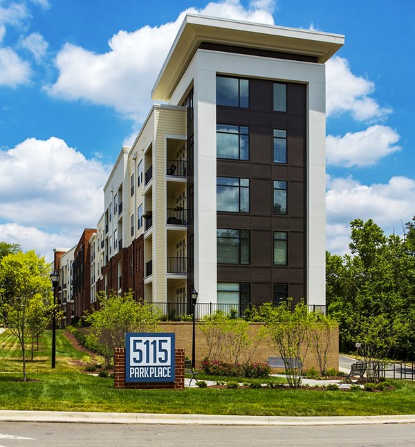 building/exterior at 5115 Park Place Apartments