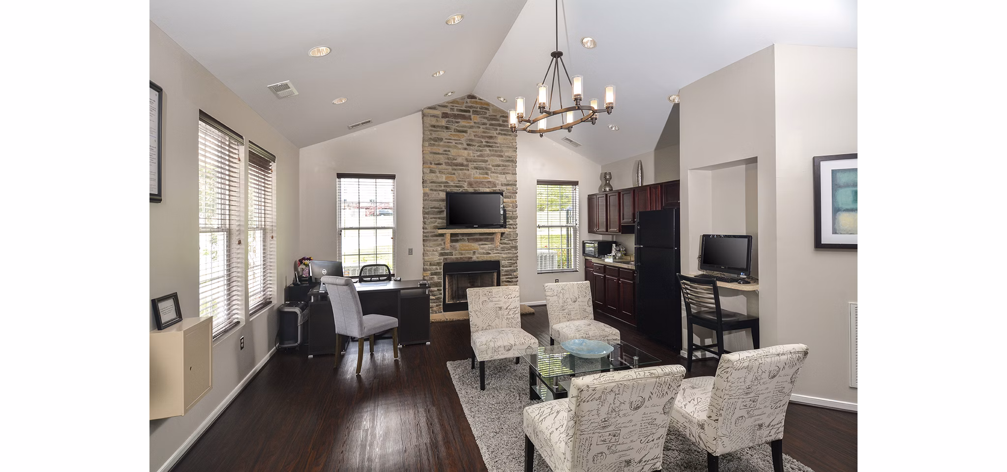 Clubhouse with modern design and cozy seating at 62 Eleven Apartments