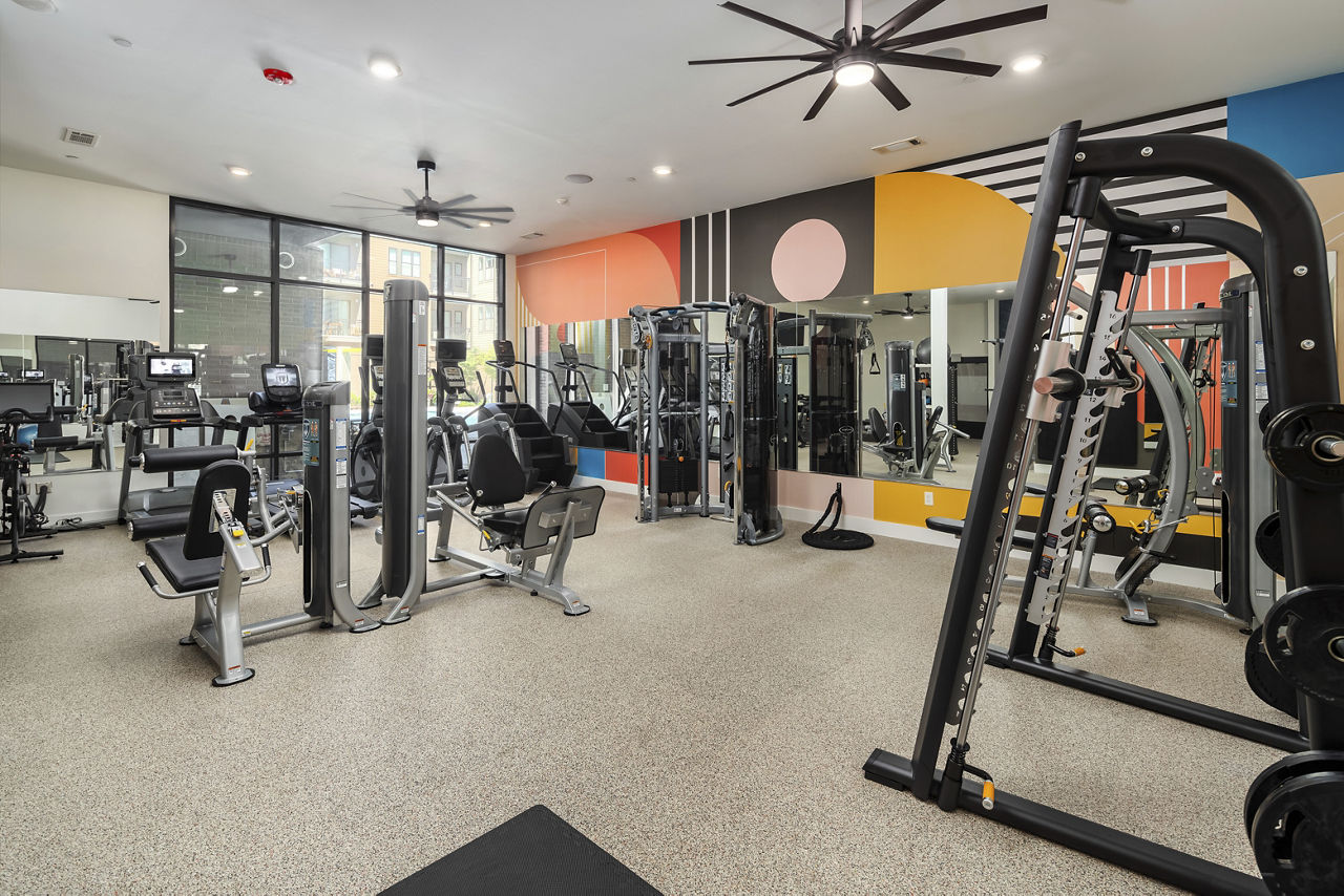Gym at 675 N Highland (2 of 4)