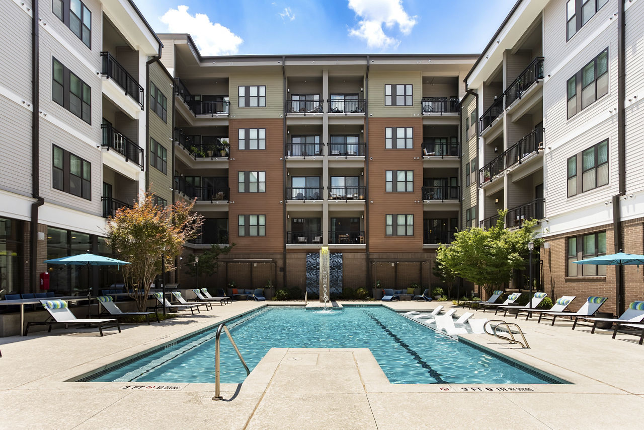 675 N Highland Atlanta Ga 3 of 12