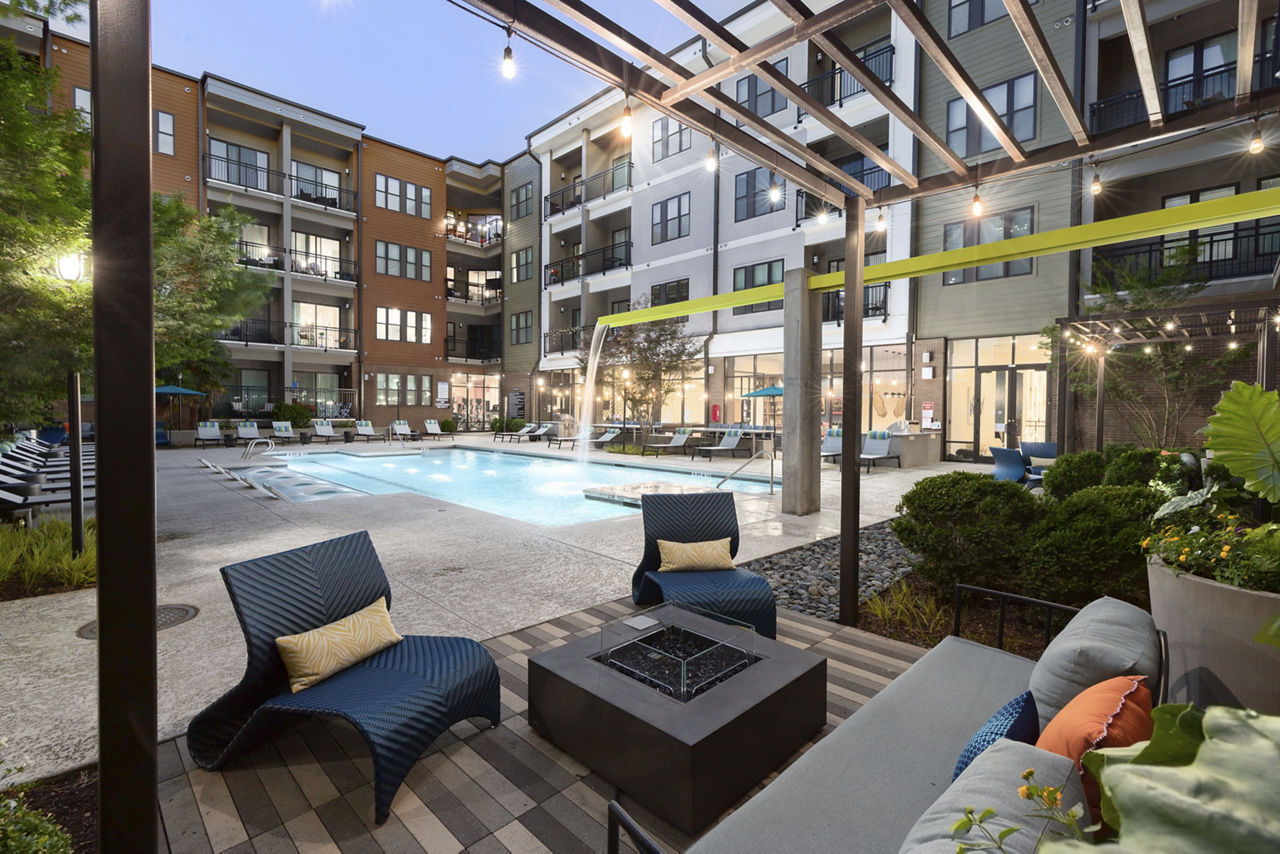 675 N Highland Atlanta Ga 6 of 12