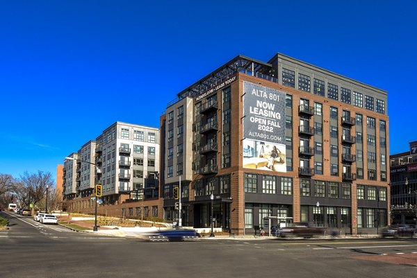 Alta 801 Apartments: Modern luxury of high-rise apartment building in vibrant urban setting