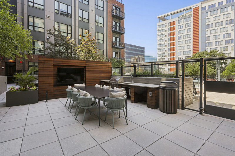 Grill area at Alta 801