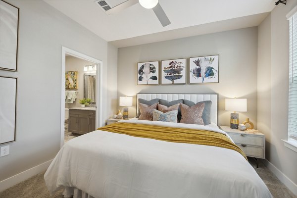 bedroom at Alta Center Point Apartments 