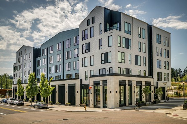 Alta Civic Station: Modern luxury apartments with sleek architecture in downtown Des Moines