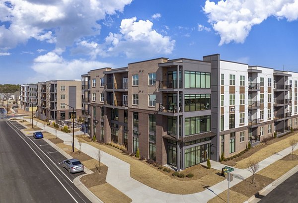 Alta Davis Apartments: Modern building in a luxury community in a prime location