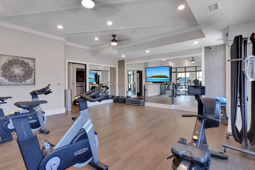 Fitness center at Alta Green Mountain Apartments