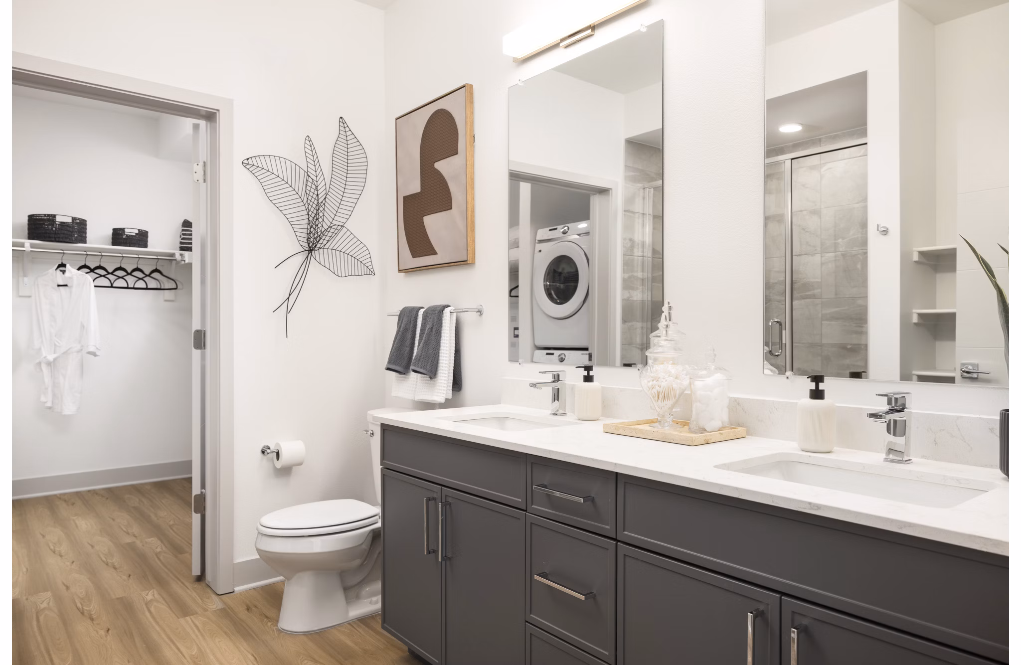 bathroom at Alta Piney Creek Apartments