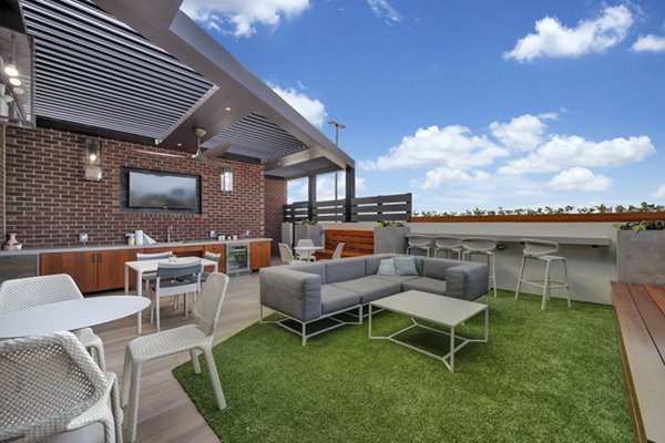 Stunning rooftop deck with city views at Alta Purl Apartments, luxury living in the heart of the city