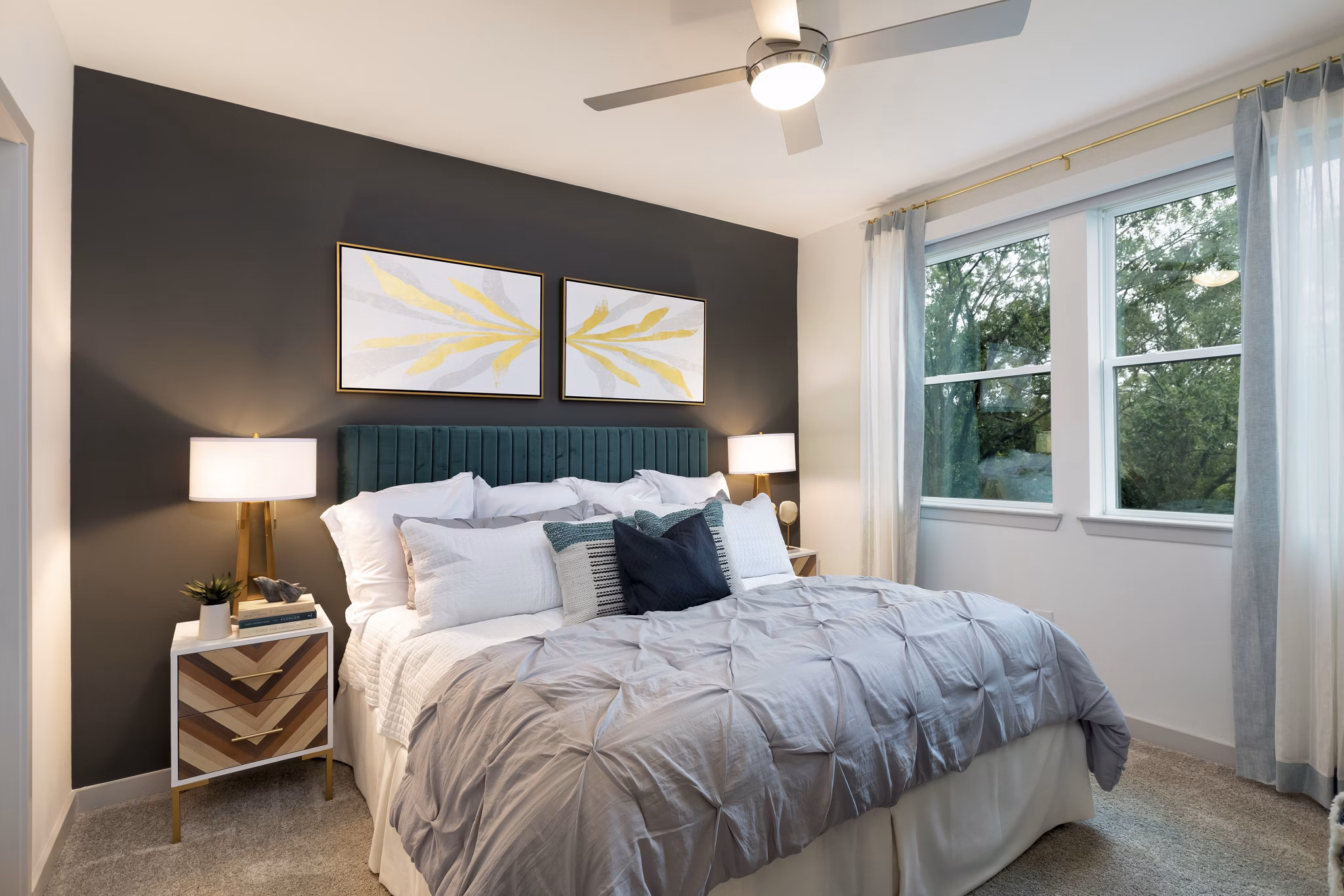 Spacious living room with modern decor in Alta River Oaks Apartments