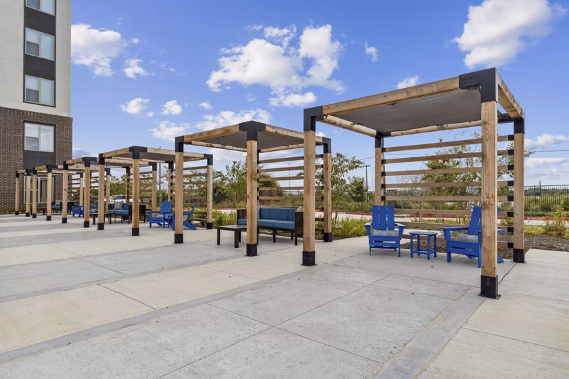 recreational area at Alta Riverside Apartments 