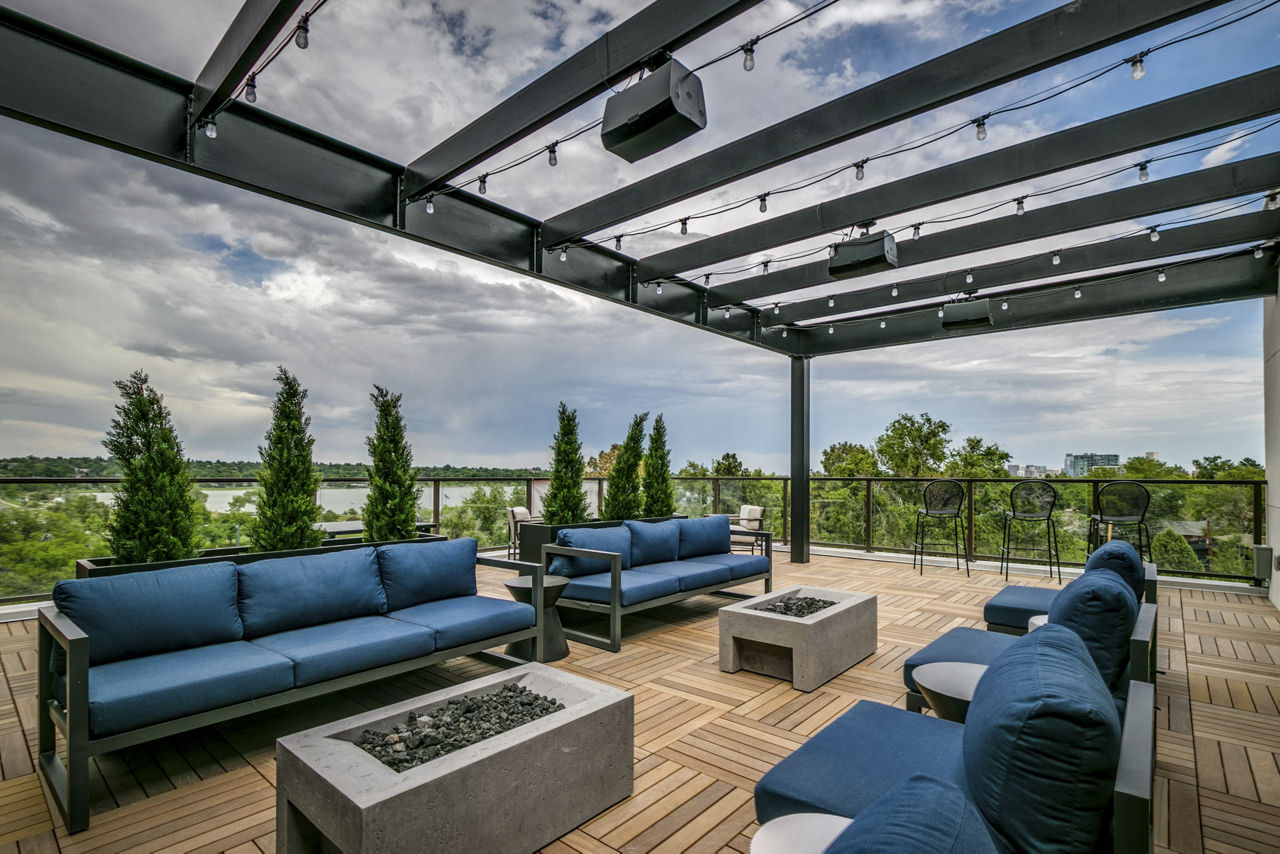Roof deck at Alta Sloans Lake (3 of 6)