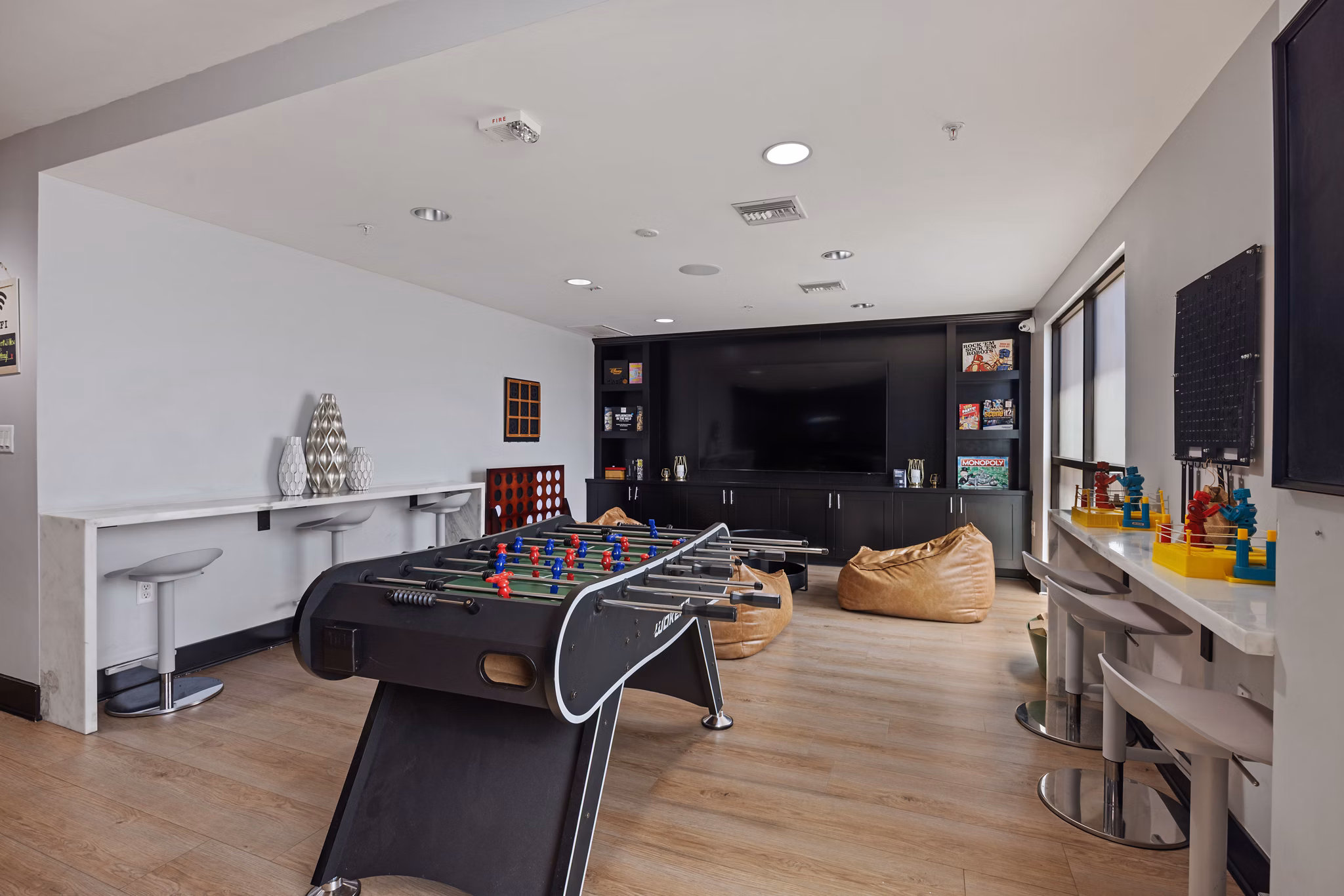 Clubhouse/Lobby at Alta South Bay Apartments