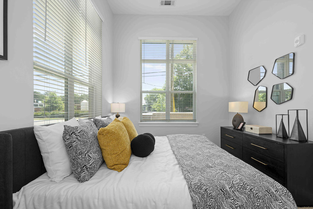 Alta West Morehead Charlotte Nc 28 of 29