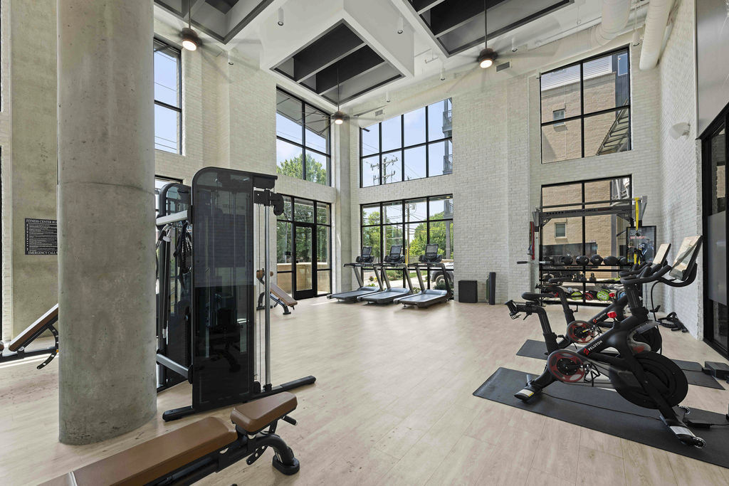 Alta West Morehead Charlotte Nc 11 of 12