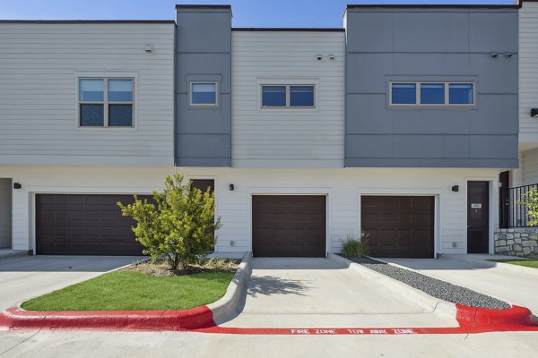 building at Alta Wildhorse Ranch Apartments