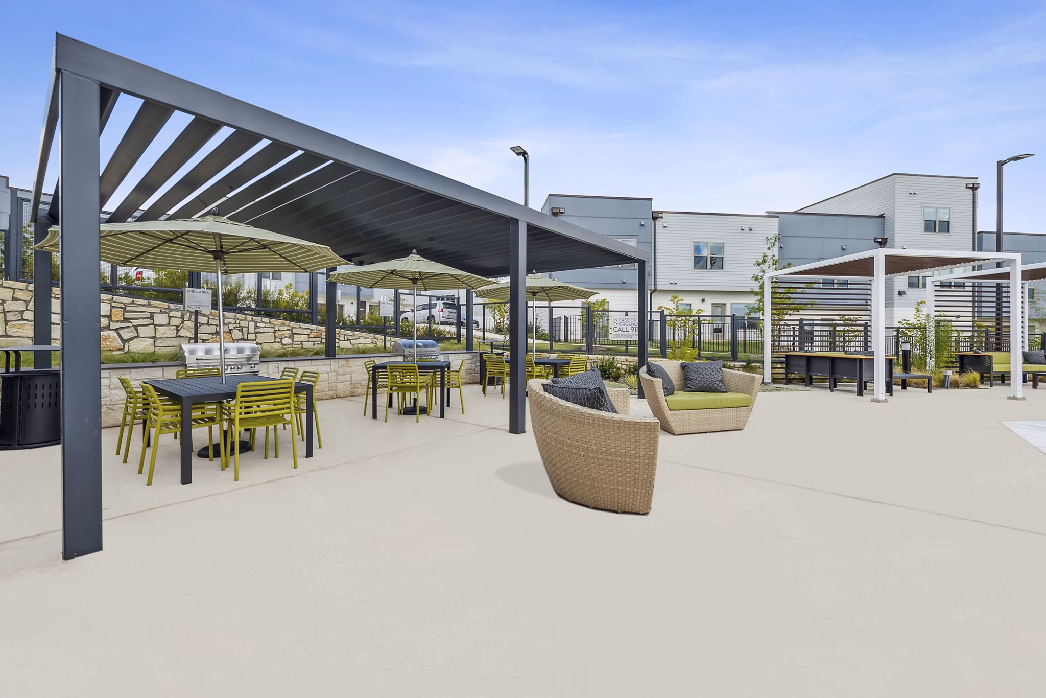 grill area at Alta Wildhorse Ranch Apartments