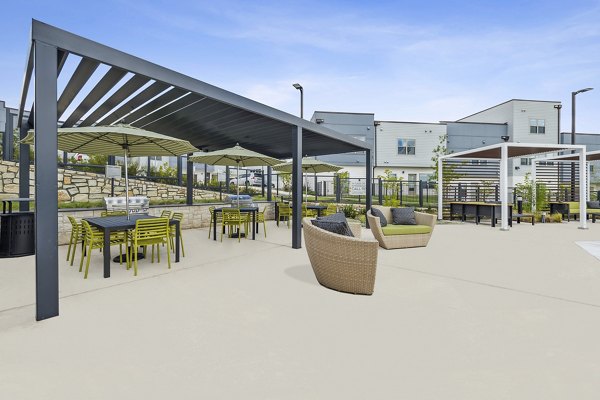 grill area at Alta Wildhorse Ranch Apartments