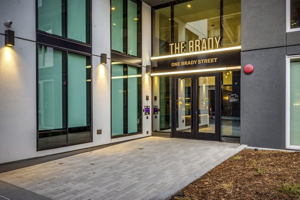 The Brady: Elegant luxury apartments in vibrant urban setting