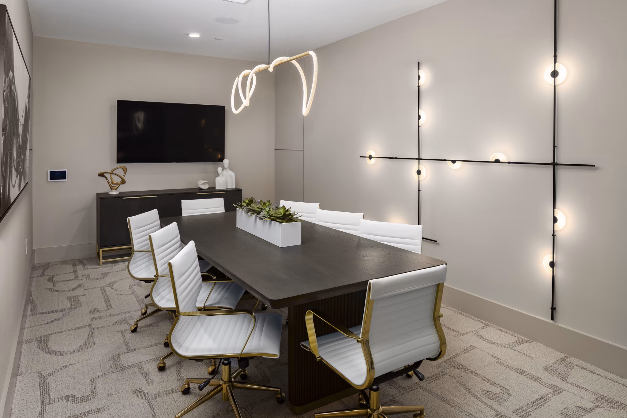 meeting facility at The Beverly by Alta Apartments