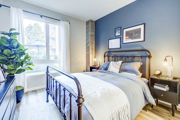 bedroom at Edson House Apartments