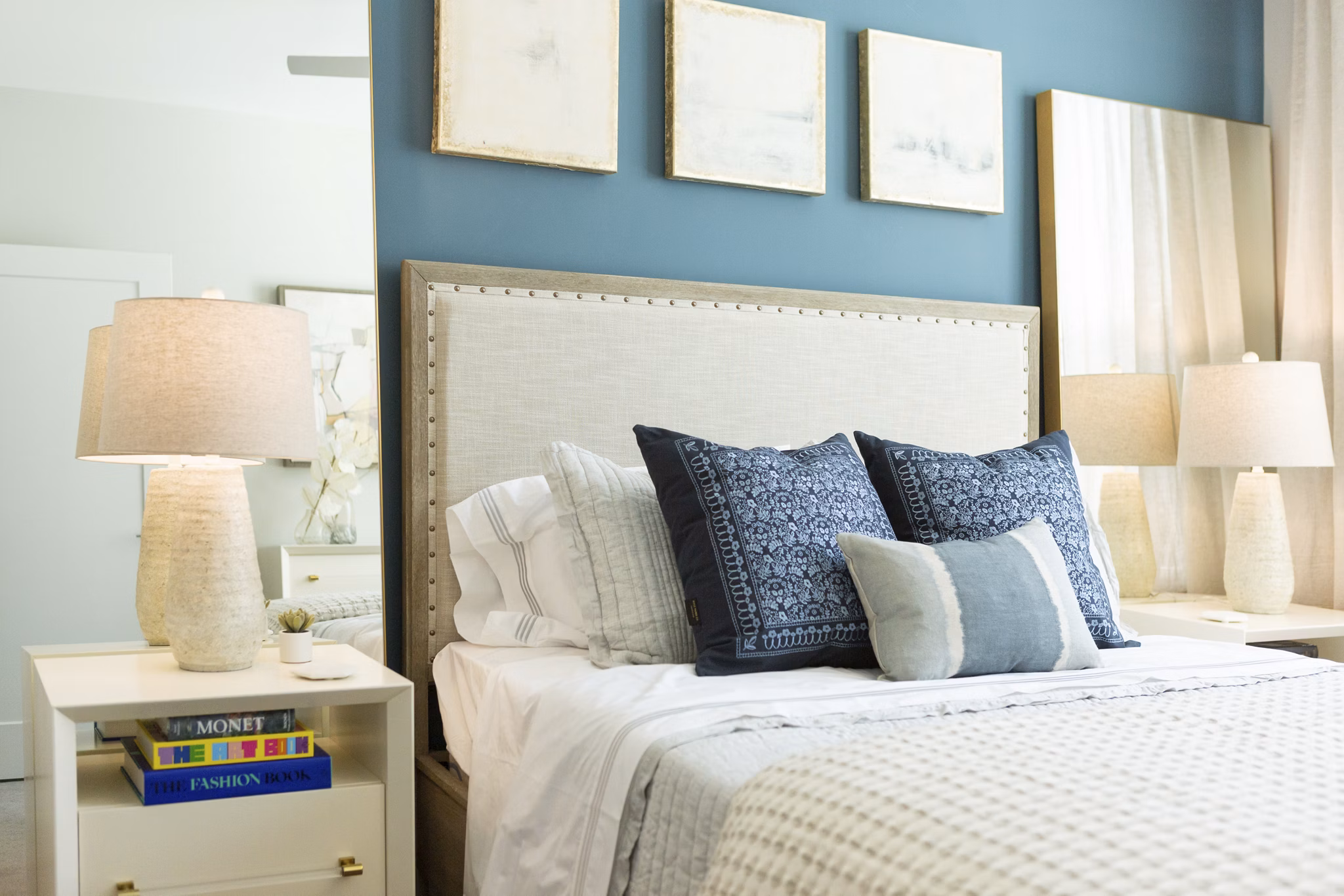 Elden Galleria Apartments: Modern bedroom with stylish decor and ample natural light