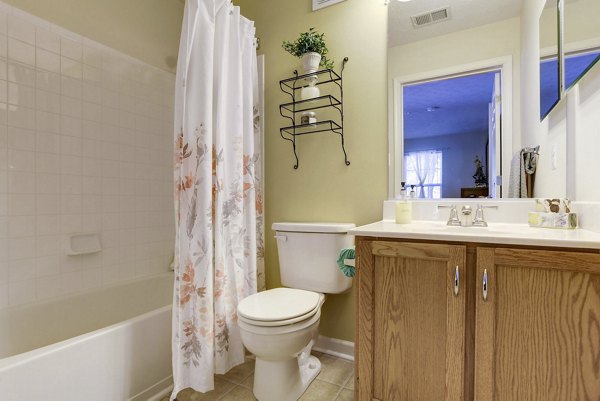 Bathroom featuring modern fixtures and elegant design at Kaiser Park Apartments