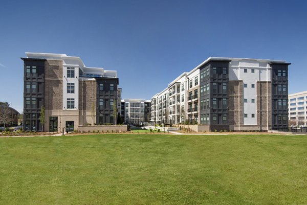 The Lights at Northwinds: Elegant design of modern luxury apartments in a vibrant community setting