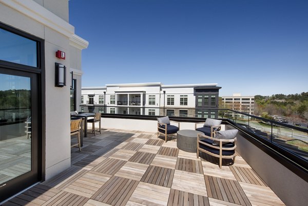 rooftop deck at The Lights at Northwinds Apartments